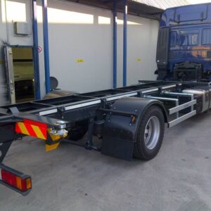 scarrabili-austeras-trade (3)